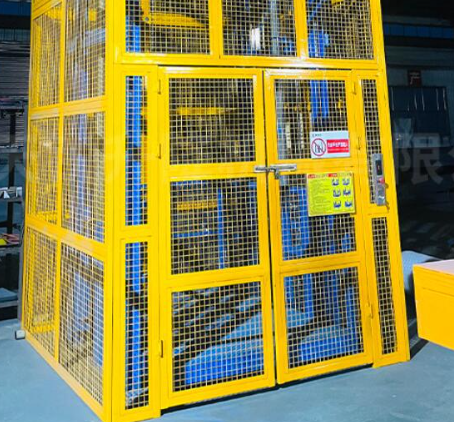 都匀货梯可以安装在室外吗