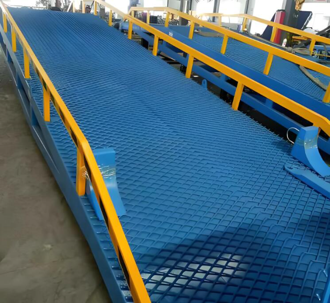 都匀移动式液压登车桥